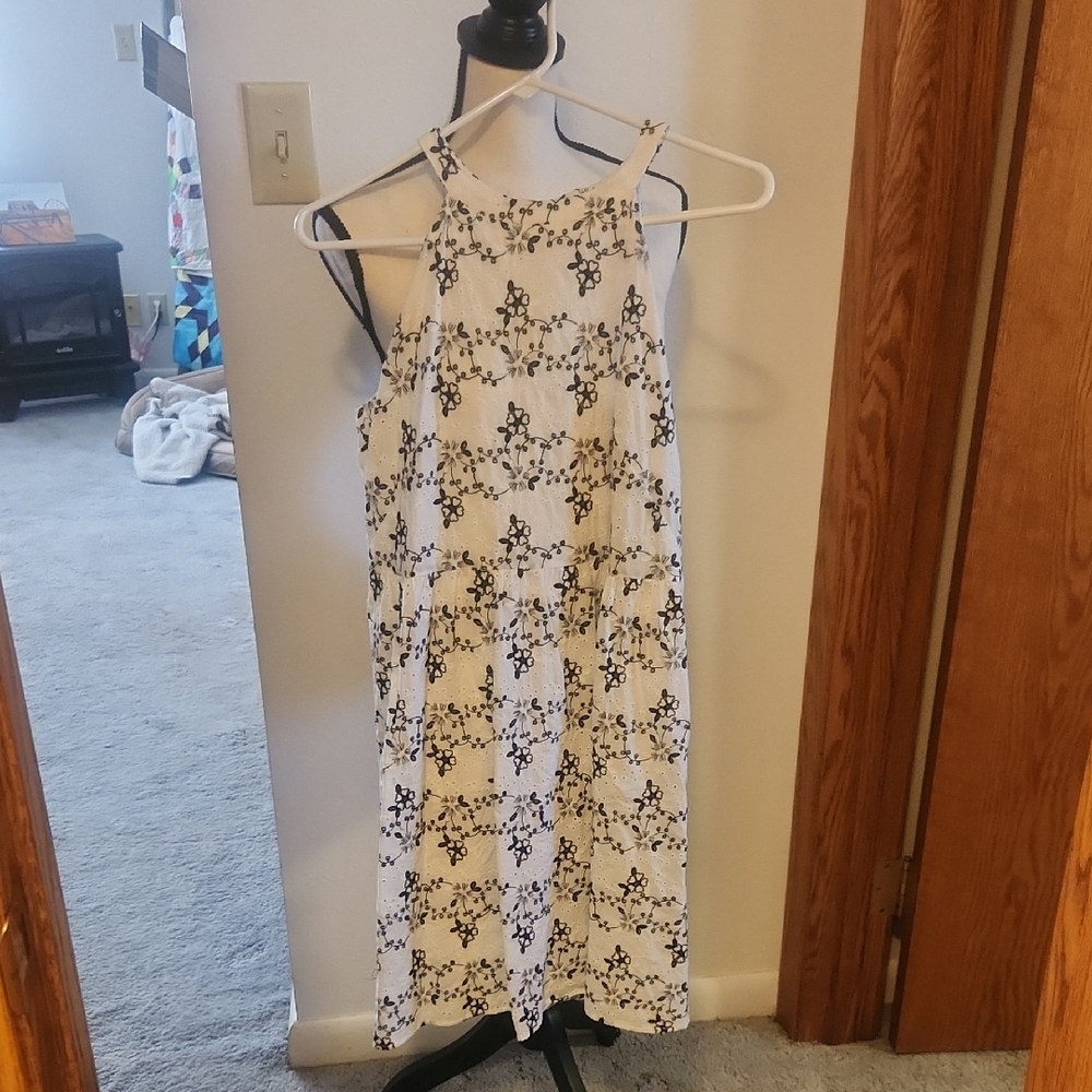 LOFT Black and White Floral Midi Dress,  Size Medium
